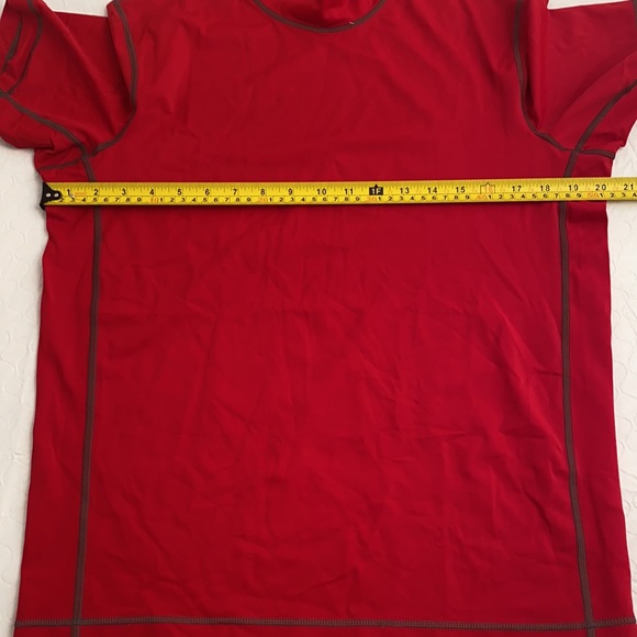Lands End red short sleeve rash guard M - Picture 4 of 6